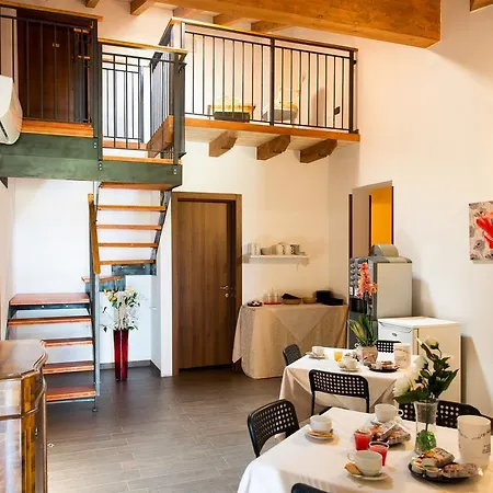 Alojamento de Turismo Rural Chesini Rooms Castelnuovo del Garda